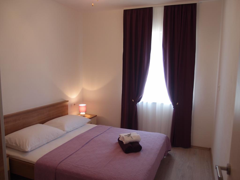טרוגיר Apartments Kadulja חדר תמונה